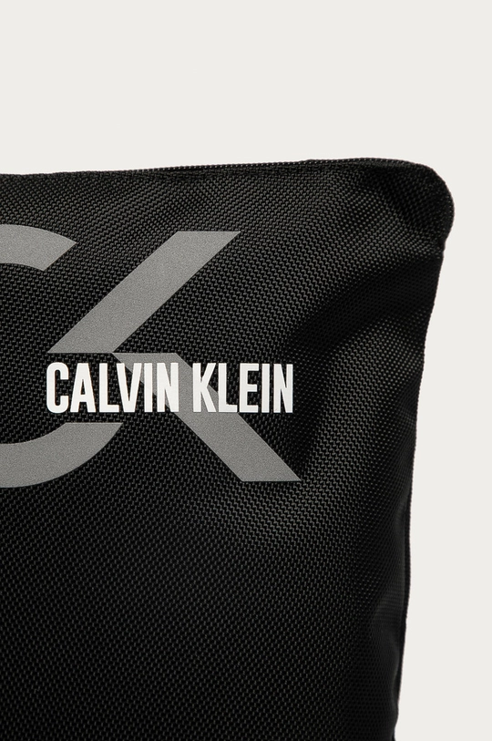 Calvin Klein Performance - Tasak fekete