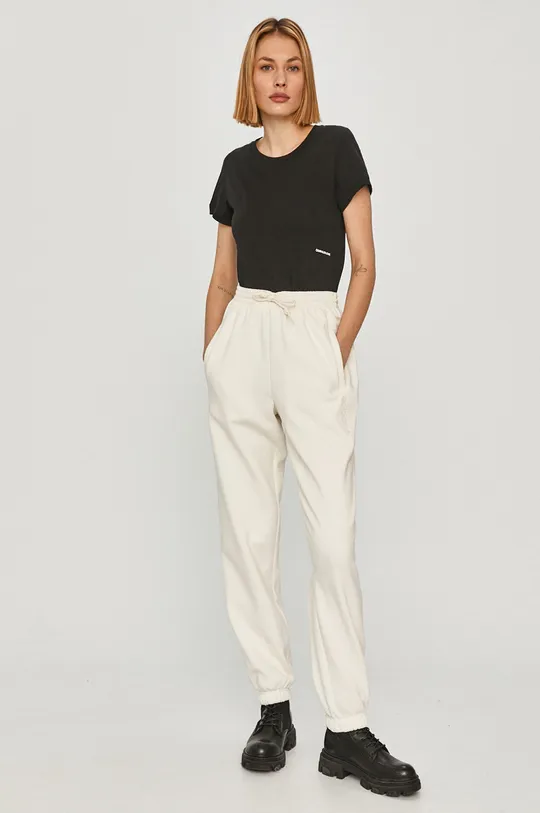 Calvin Klein Jeans - T-shirt J20J215702.4891 czarny
