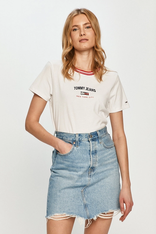 biały Tommy Jeans - T-shirt DW0DW09819.4891 Damski