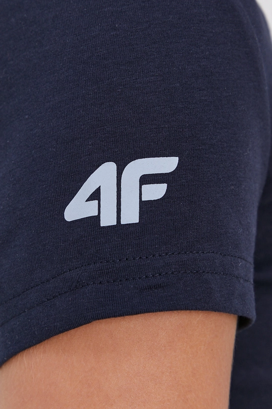 4F T-shirt