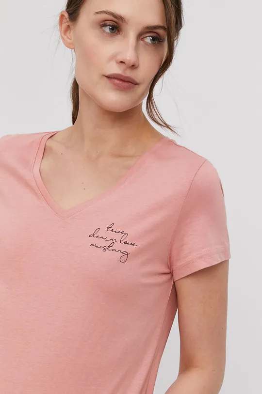 różowy Mustang T-shirt