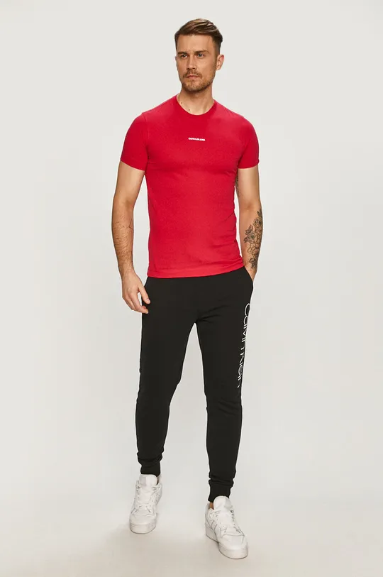 Calvin Klein Jeans - T-shirt J30J318067.4891 fioletowy