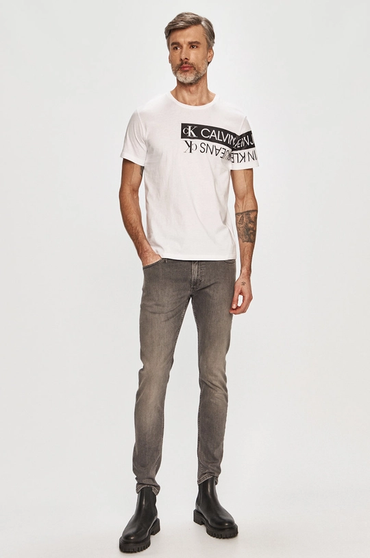 Calvin Klein Jeans - T-shirt J30J317086.4891 biały