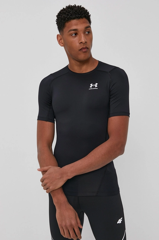 чёрный Футболка для тренинга Under Armour 1361518