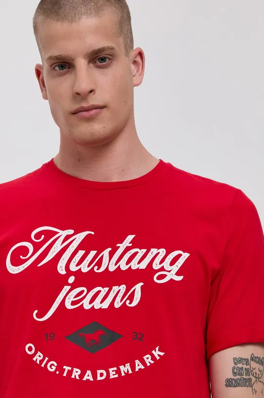 czerwony Mustang T-shirt bawełniany