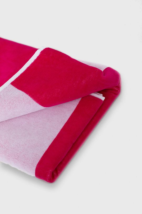 United Colors of Benetton ręcznik dziecięcy 94 % Bawełna, 6 % Poliester