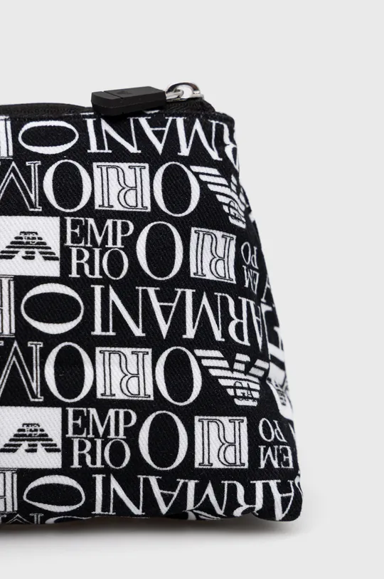 Косметичка Emporio Armani Underwear  Основний матеріал: 100% Бавовна Підкладка: 100% Поліестер