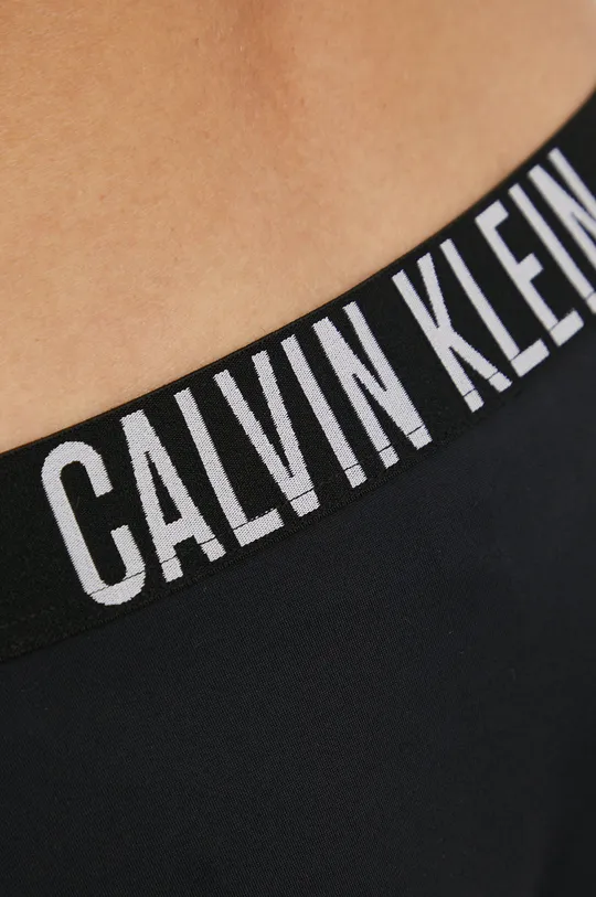 Kupaće gaćice Calvin Klein  Postava: 8% Elastan, 92% Poliester Temeljni materijal: 22% Elastan, 78% Poliamid