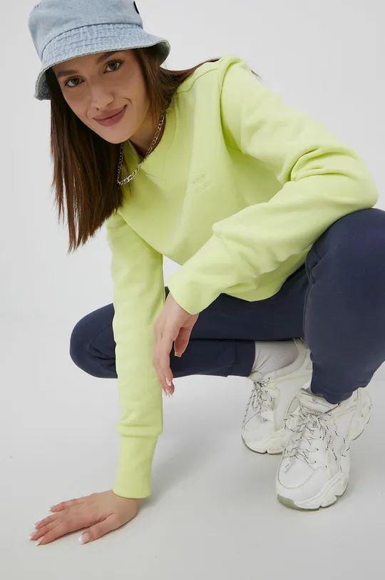 πράσινο Βαμβακερή μπλούζα adidas Originals Trefoil Moments Γυναικεία