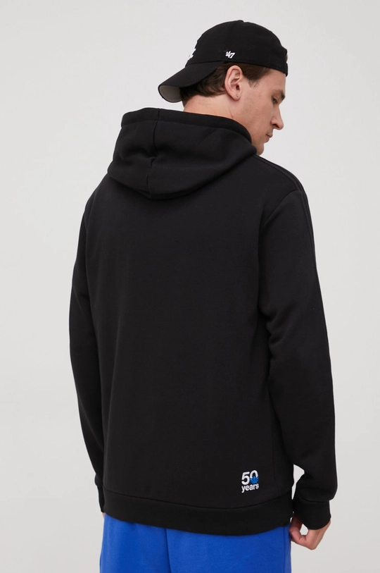 Mikina adidas Originals  Trefoil Hoodie  Základná látka: 70% Bavlna, 30% Recyklovaný polyester Elastická manžeta: 95% Bavlna, 5% Elastan