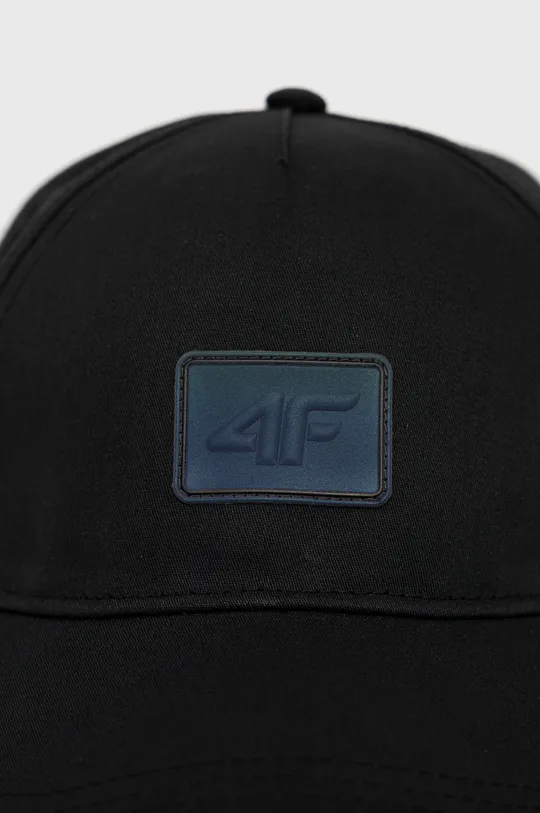 Βαμβακερό καπέλο 4F μαύρο