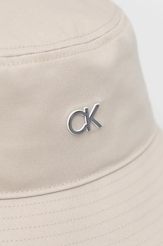 Βαμβακερό καπέλο Calvin Klein μπεζ