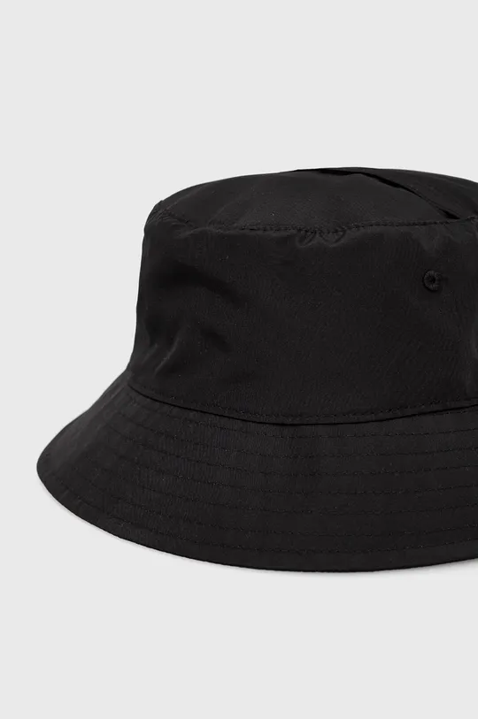 black Levi's hat