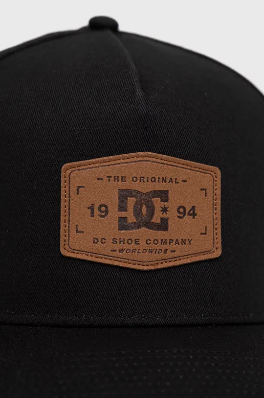 DC czapka z daszkiem czarny