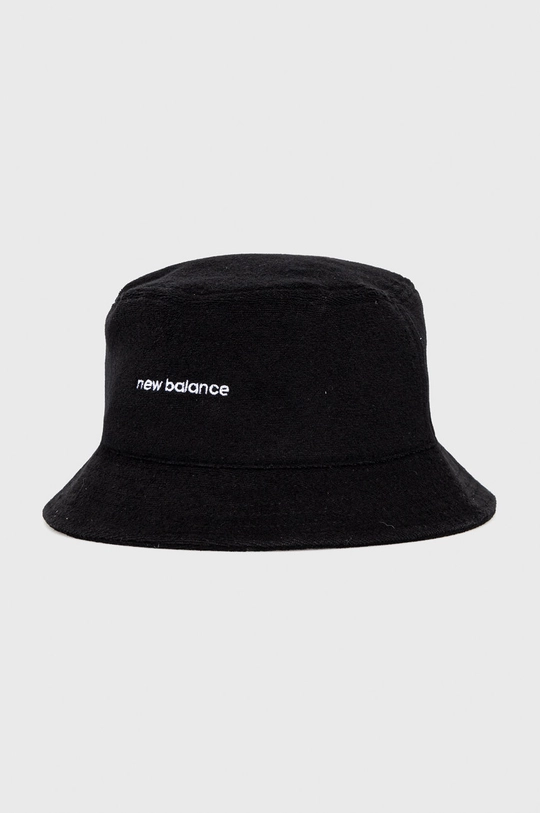 black New Balance hat Unisex