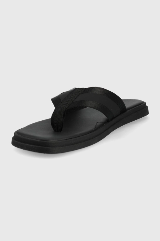 Calvin Klein flip-flop  Szár: textil Belseje: textil, természetes bőr Talp: szintetikus anyag