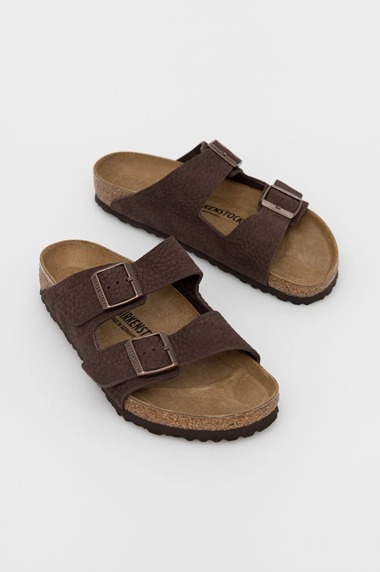 Birkenstock - Δερμάτινες παντόφλες Arizona καφέ