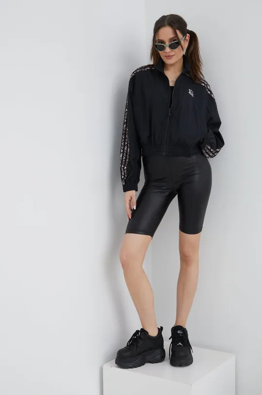 adidas Originals rövid kabát HT5987 fekete