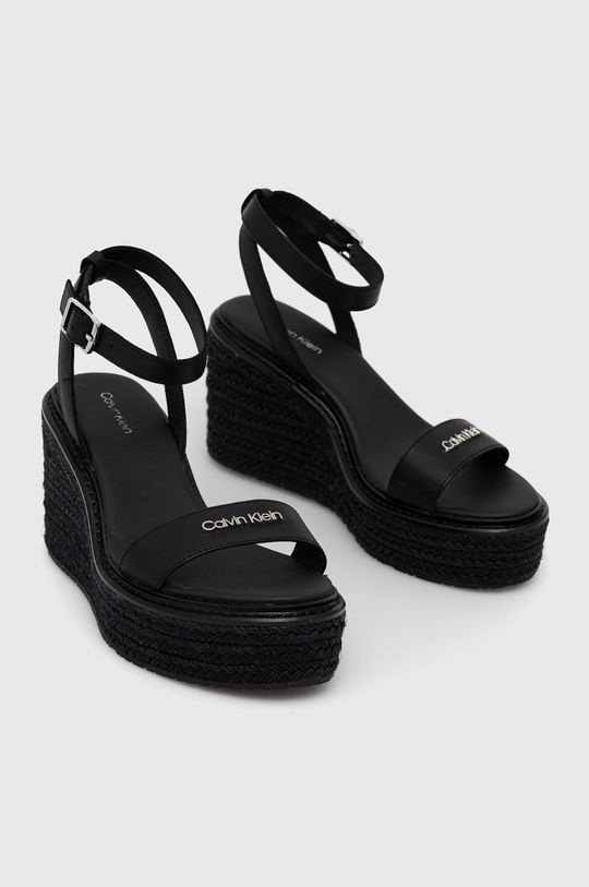 Usnjeni sandali Calvin Klein črna