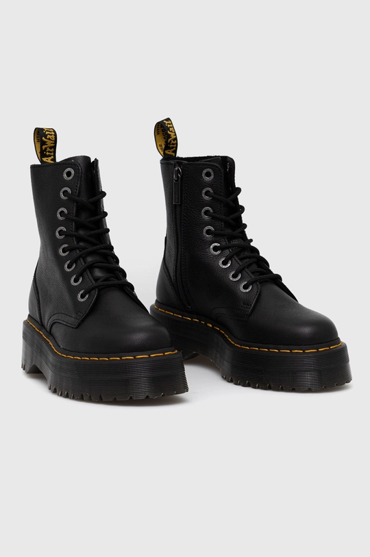 Шкіряні черевики Dr. Martens чорний