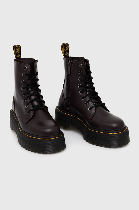 Usnjeni nizki škornji Dr. Martens bordo