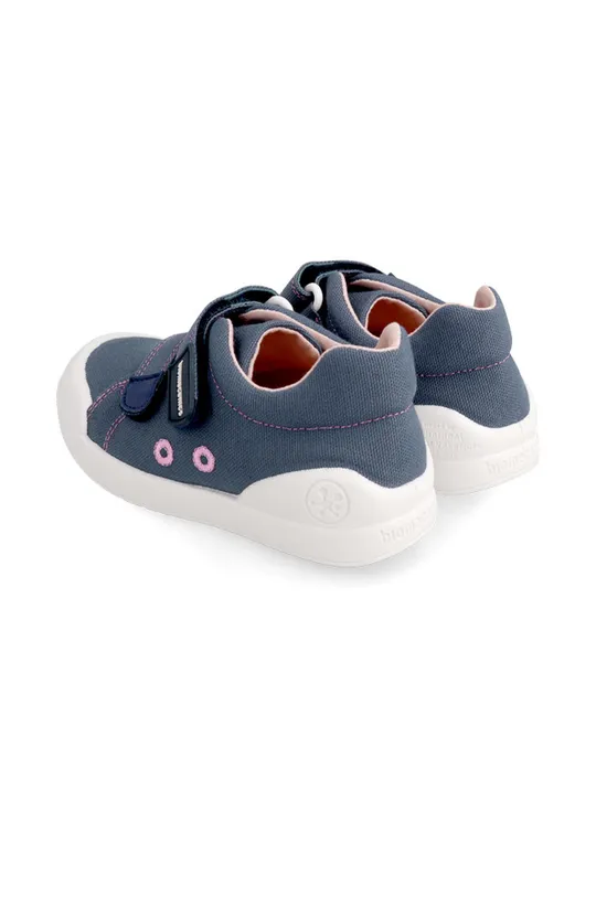 Дитячі черевики Biomecanics  Халяви: Текстильний матеріал Підошва: Синтетичний матеріал