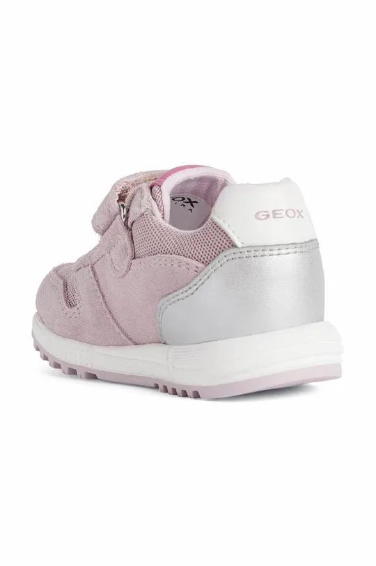 Geox gyerek cipő  Szár: textil, szarvasbőr Belseje: textil Talp: szintetikus anyag
