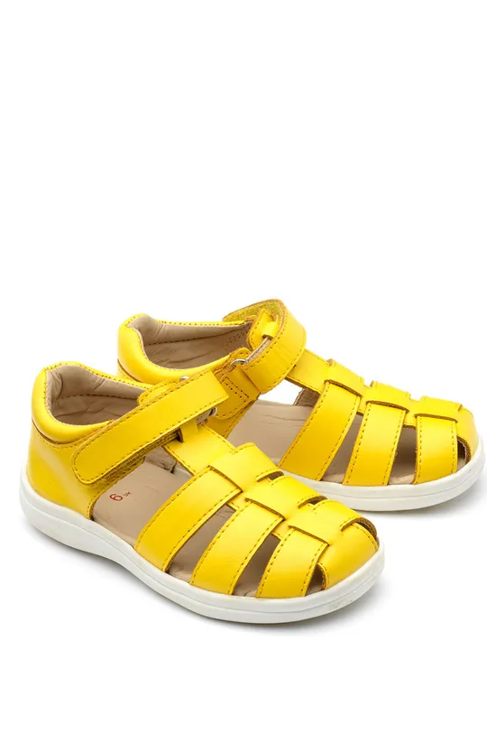 жёлтый Детские кожаные сандалии Chipmunks Для девочек