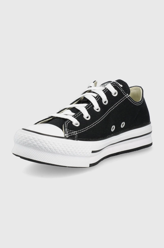 Tenisice Converse Chuck Taylor  Vanjski dio: Tekstilni materijal Unutrašnji dio: Tekstilni materijal Potplat: Sintetički materijal