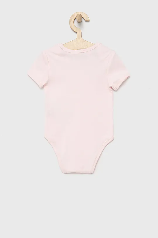 Guess body bawełniane niemowlęce różowy