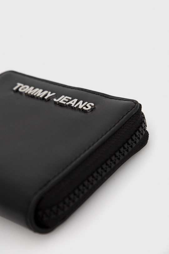 Peňaženka Tommy Jeans čierna