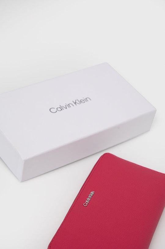 sýto ružová Peňaženka Calvin Klein