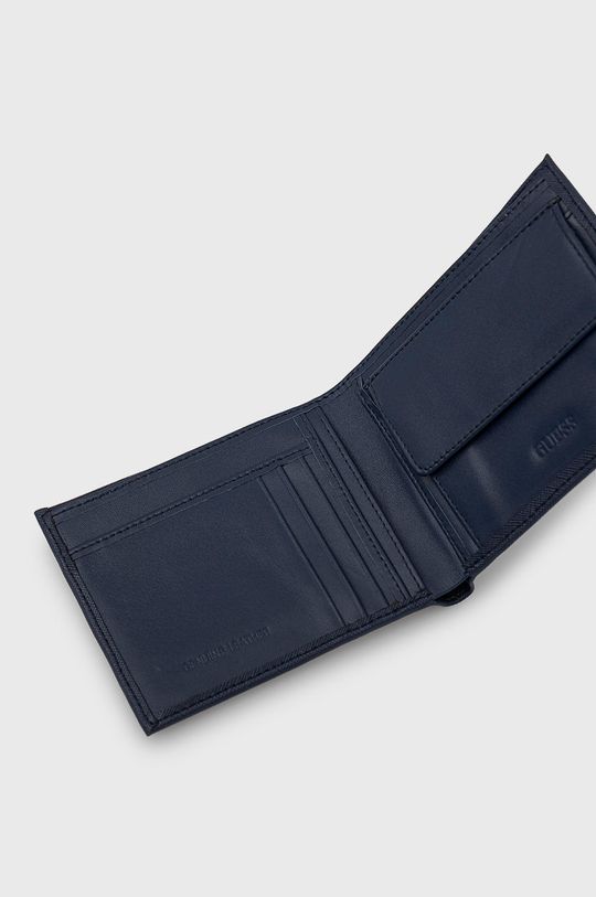 Peněženka Guess  Podšívka: 100% Polyester Hlavní materiál: 100% Polyuretan Jiné materiály: Přírodní kůže
