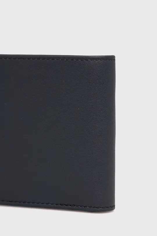 Шкіряний гаманець BOSS  Основний матеріал: 100% Козина шкіра Підкладка: 100% Поліестер