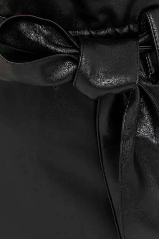 Sukňa HUGO  Základná látka: 100% Recyklovaný polyester Podšívka vrecka: 100% Bavlna