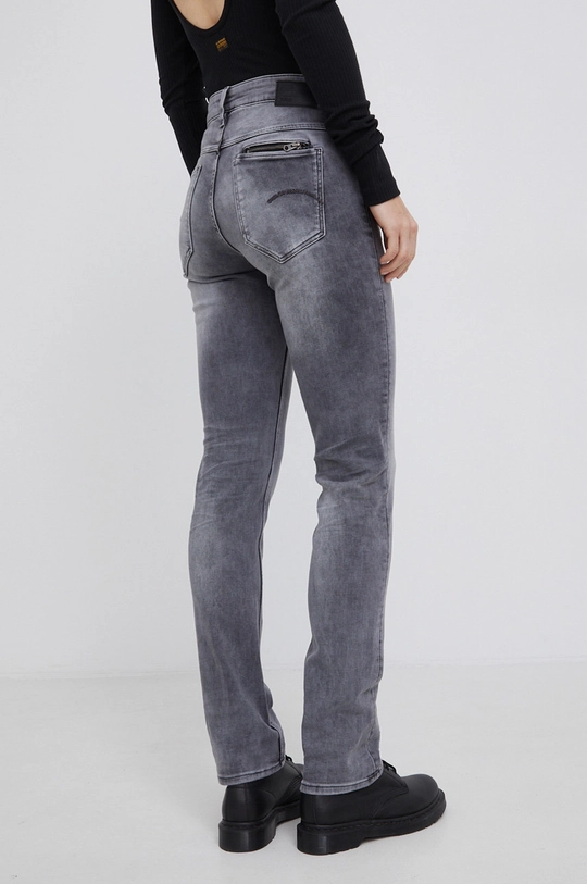 G-Star Raw Jeansy Noxer D17192.A634 Materiał zasadniczy: 91 % Bawełna, 2 % Elastan, 7 % Elastomultiester, Podszewka kieszeni: 35 % Bawełna organiczna, 65 % Poliester z recyklingu, Aplikacja: 100 % Skóra bydlęca