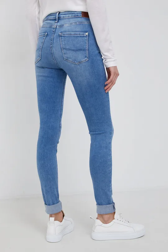 Pepe Jeans Jeans Regent  Materialul de baza: 81% Bumbac, 8% Elastan, 11% Modal Alte materiale: 35% Bumbac, 65% Poliester