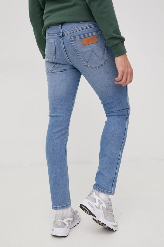 Wrangler jeansy LARSTON BLUE BOSS 77 % Bawełna, 1 % Elastan, 22 % Poliester