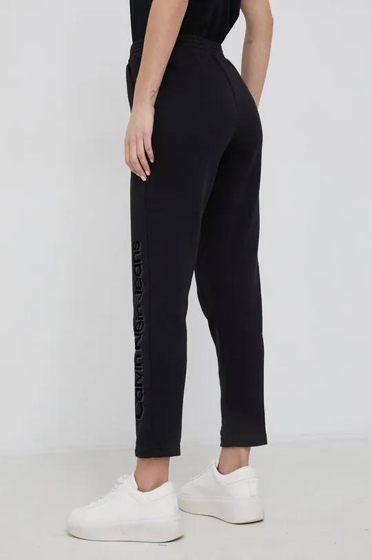 Calvin Klein Jeans Spodnie J20J217752.PPYY czarny