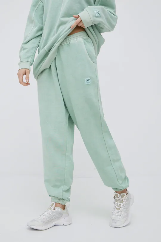 πράσινο Βαμβακερό παντελόνι Reebok Classic Γυναικεία