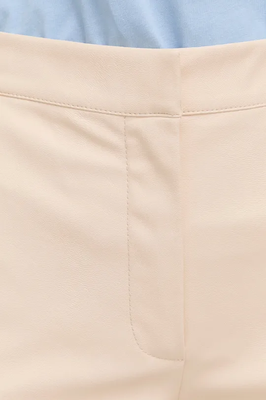 Nohavice Pinko  Základná látka: 100 % Polyester Podšívka: 100 % Bavlna Úprava : 100 % Polyuretán