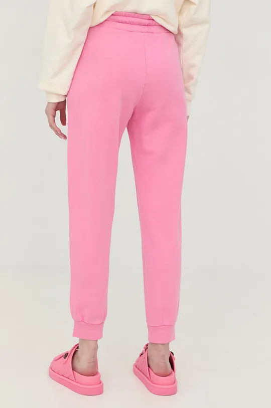 Bavlnené nohavice Pinko  Základná látka: 100% Bavlna Výšivka: 65% Polyester, 35% Metalické vlákno Elastická manžeta: 95% Bavlna, 5% Elastan