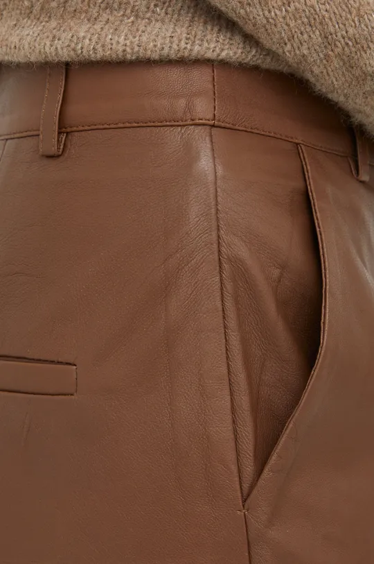 brązowy Gestuz spodnie skórzane