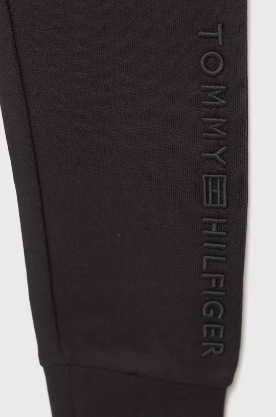 Tommy Hilfiger spodnie bawełniane dziecięce Materiał zasadniczy: 100 % Bawełna, Ściągacz: 95 % Bawełna, 5 % Elastan