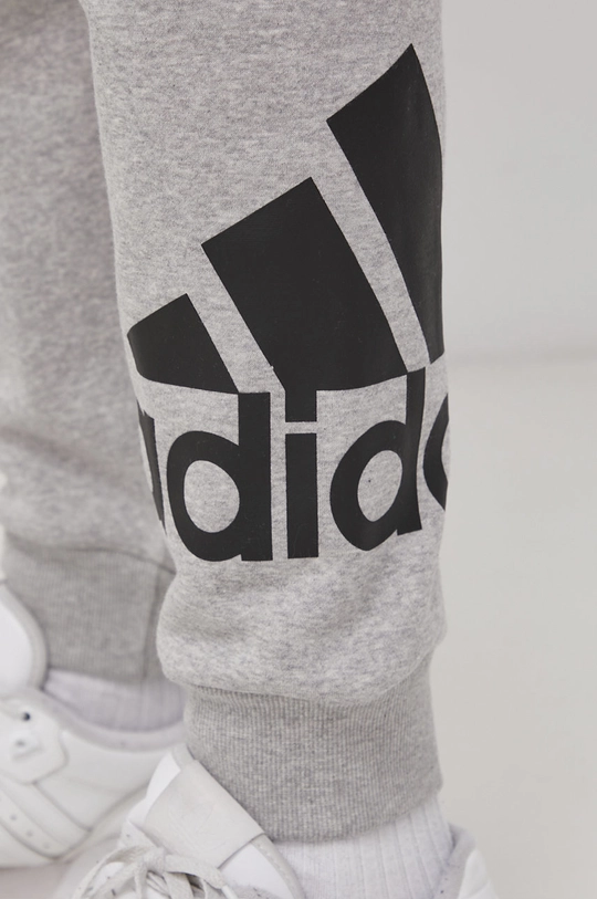 сірий Штани adidas HE4363