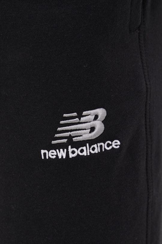 czarny New Balance spodnie dresowe UP21500BK