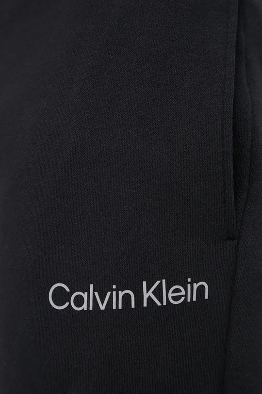 Παντελόνι φόρμας Calvin Klein Performance  Κύριο υλικό: 87% Βαμβάκι, 13% Πολυεστέρας Πλέξη Λαστιχο: 97% Βαμβάκι, 3% Σπαντέξ