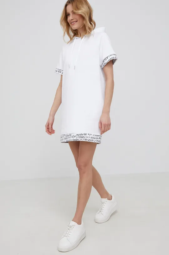 biela Bavlnené šaty Armani Exchange Dámsky