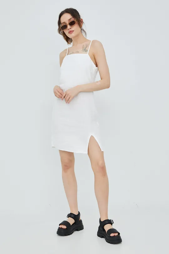 Λινό φόρεμα Only λευκό