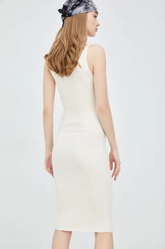 Φόρεμα Vero Moda  22% Νάιλον, 28% Πολυεστέρας, 50% Βισκόζη Live Co από την Birla Cellulose